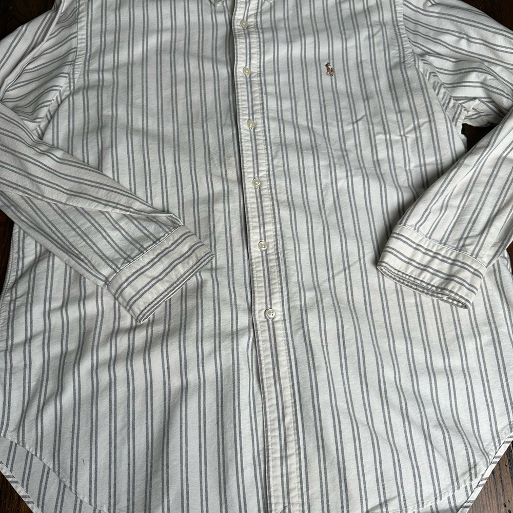 Polo by Ralph Lauren White and Gray Casual Button Down‎ Shirt - Picture 2 of 6